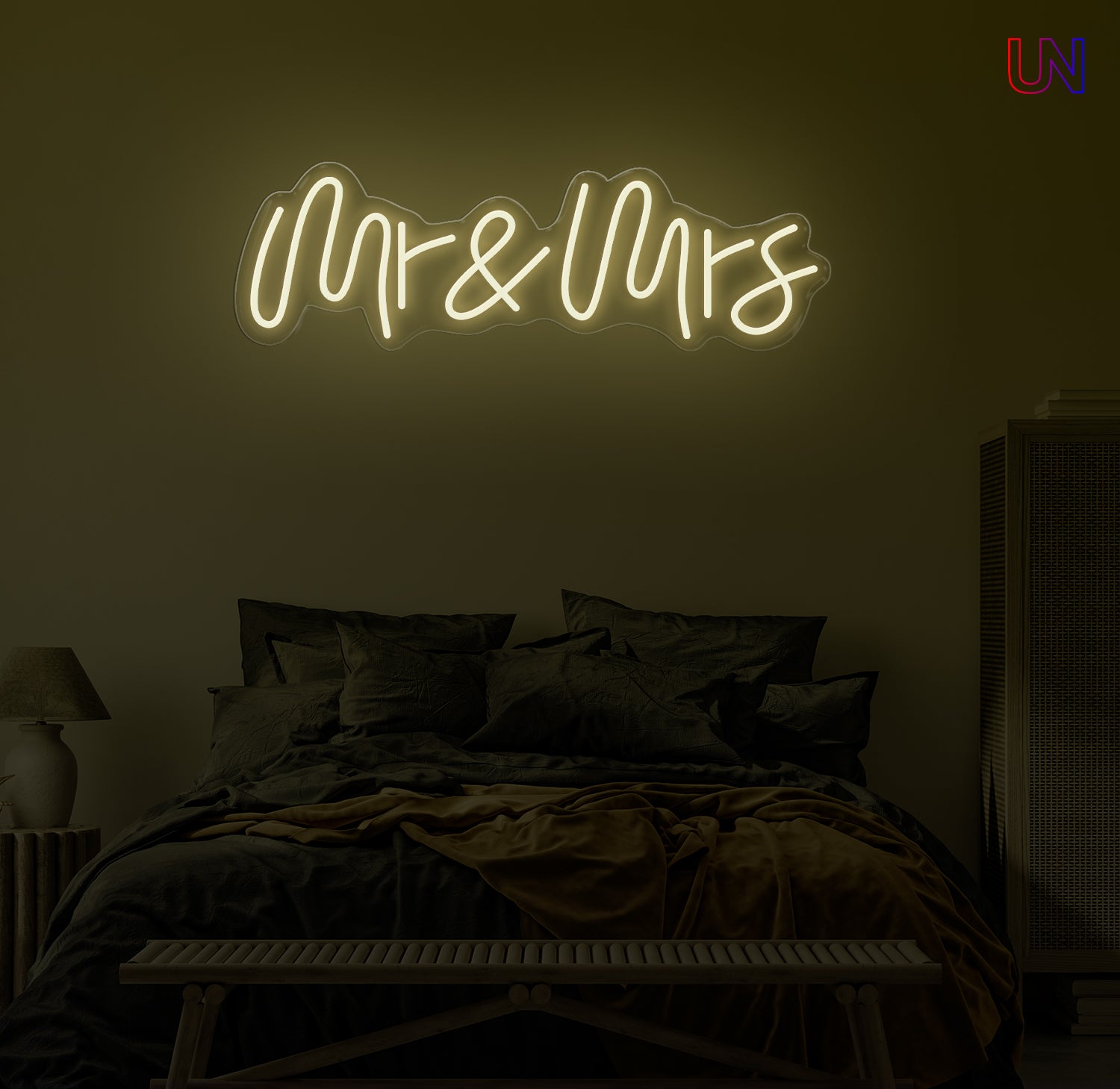 Mr & Mrs Neon Sign – Wedding Custom Neon