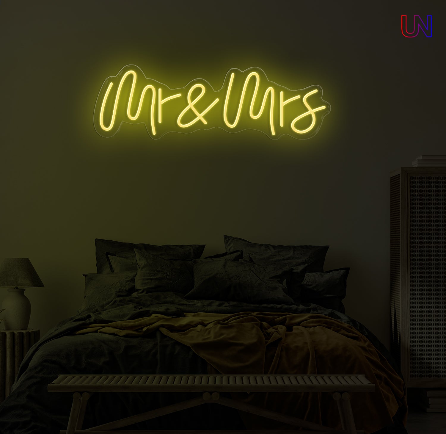 Mr & Mrs Neon Sign – Wedding Custom Neon
